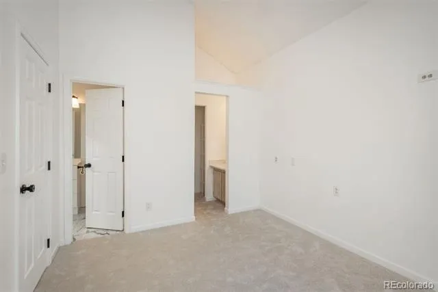 961 S Pitkin Court Aurora, CO 80017