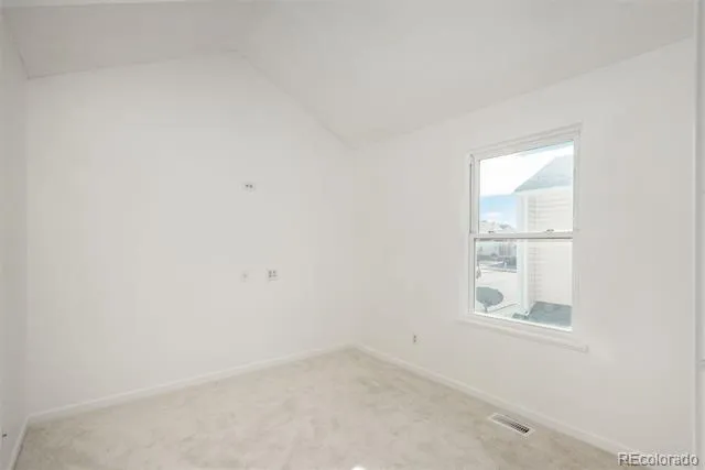 961 S Pitkin Court Aurora, CO 80017