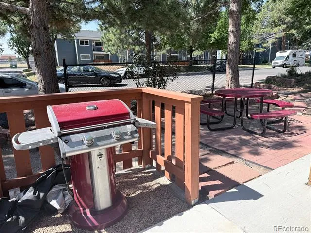 2330 E Fremont Avenue #J Centennial, CO 80122