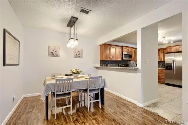 2330 E Fremont Avenue #J Centennial, CO 80122