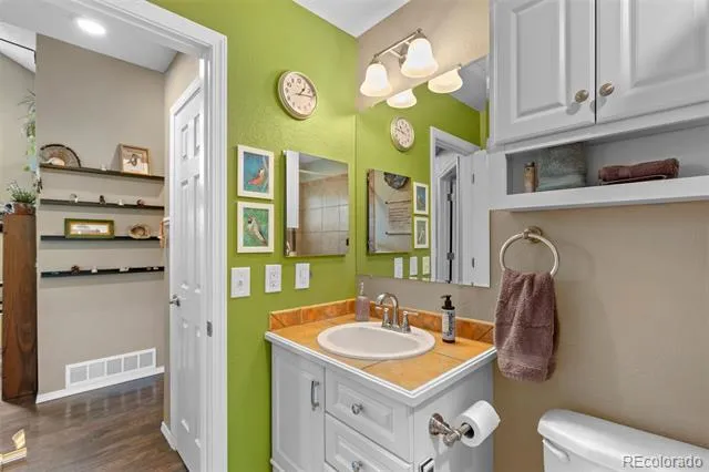 11797 E Cedar Avenue Aurora, CO 80012