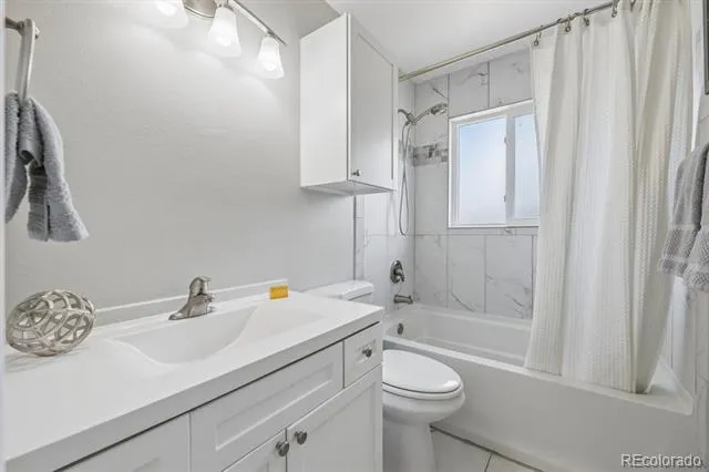 8524 Wiley Circle Westminster, CO 80031