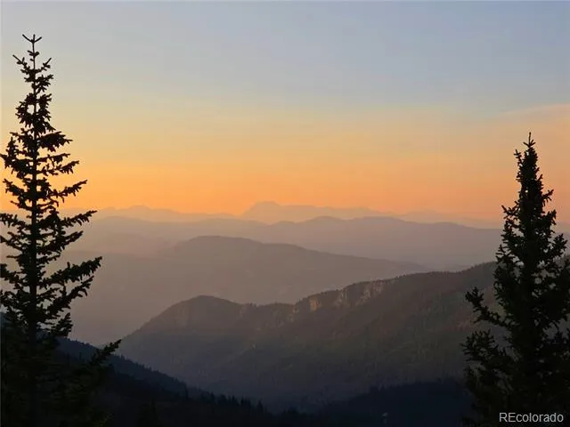 10 Lost Trail Road Idaho Springs, CO 80452