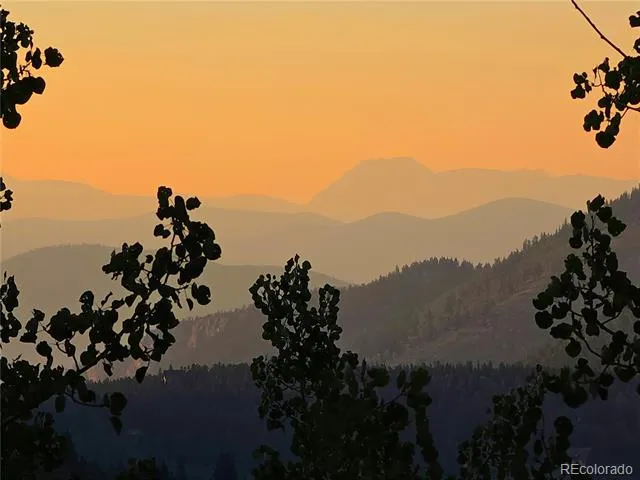 10 Lost Trail Road Idaho Springs, CO 80452