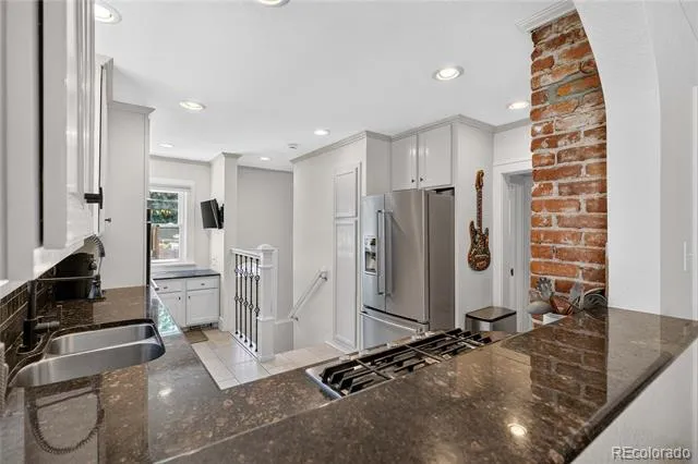 2320 Glencoe Street Denver, CO 80207