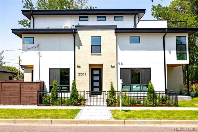 2203 W 37th Avenue Denver, CO 80211