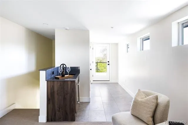 2203 W 37th Avenue Denver, CO 80211