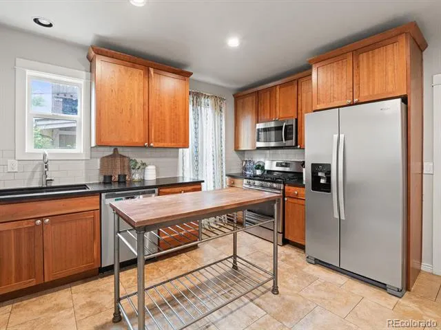 350 S Lincoln Street Denver, CO 80209