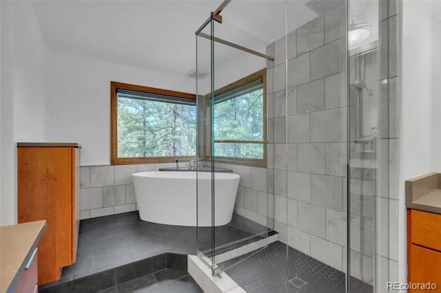 7045 Perry Park Boulevard Larkspur, CO 80118