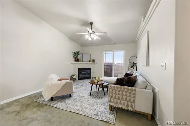 1479 Madison Ridge Heights #B Colorado Springs, CO 80904