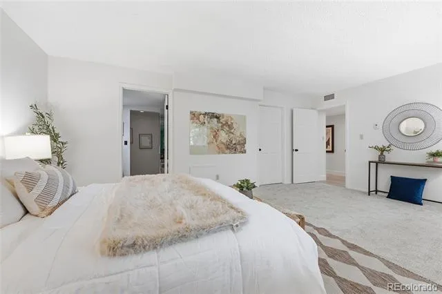 7000 E Quincy Avenue #218 Denver, CO 80237