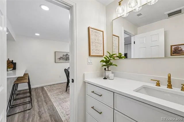 2850 Ivy Street Denver, CO 80207