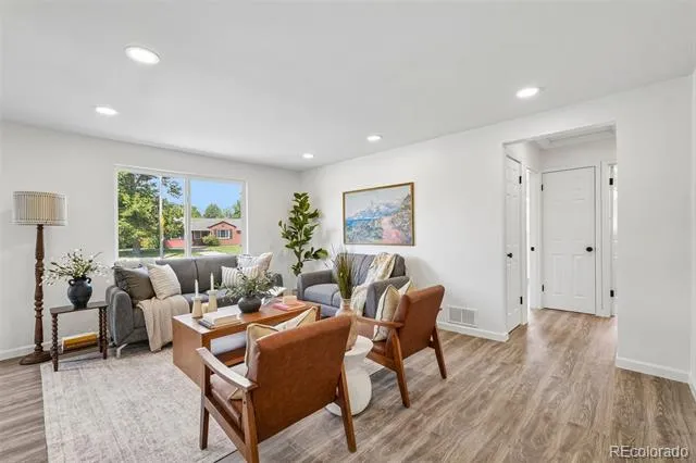 2850 Ivy Street Denver, CO 80207