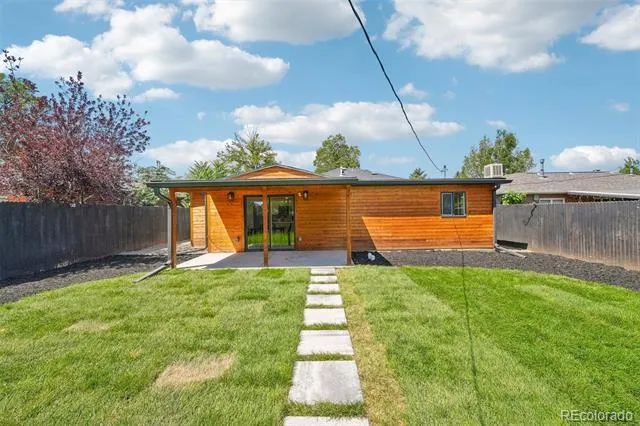 2850 Ivy Street Denver, CO 80207