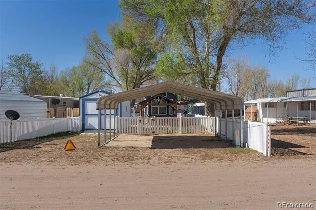 188 Kiowa Road Weldona, CO 80653