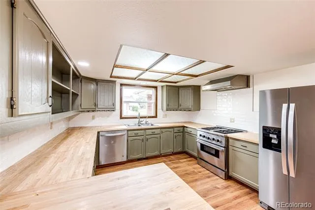 1819 Senter Avenue Burlington, CO 80807