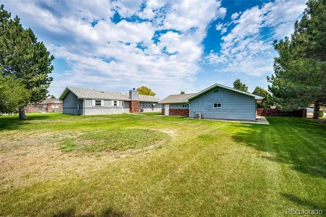 1819 Senter Avenue Burlington, CO 80807
