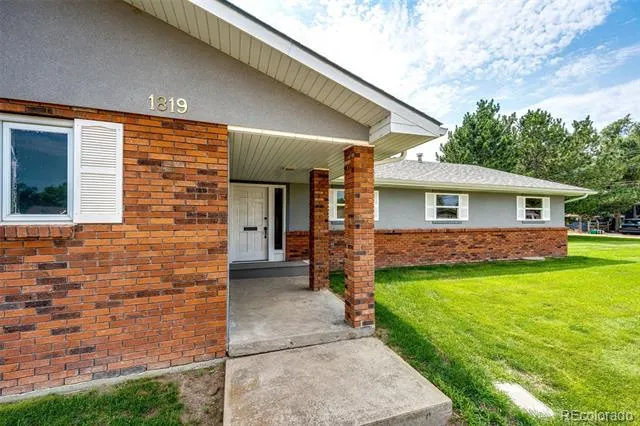 1819 Senter Avenue Burlington, CO 80807