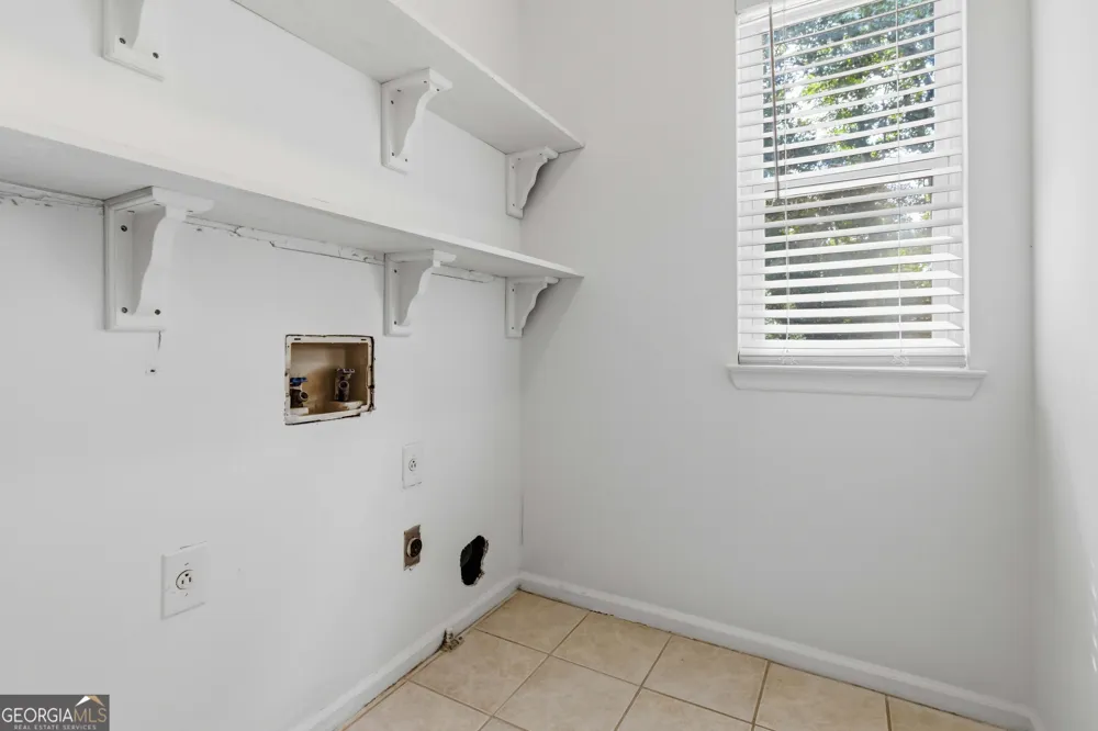 5451 Hedgeflower CT Stone Mountain, GA 30088