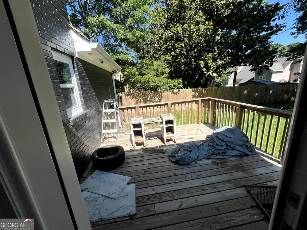 6295 Phillips PL Lithonia, GA 30058