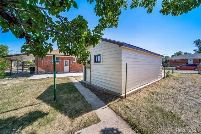160 E 105th Avenue Denver, CO 80233