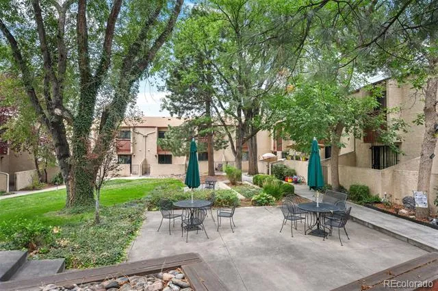 1060 S Parker Road #23 Denver, CO 80231