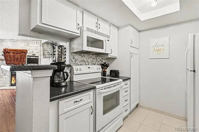 8225 Fairmount Drive #2-108 Denver, CO 80247