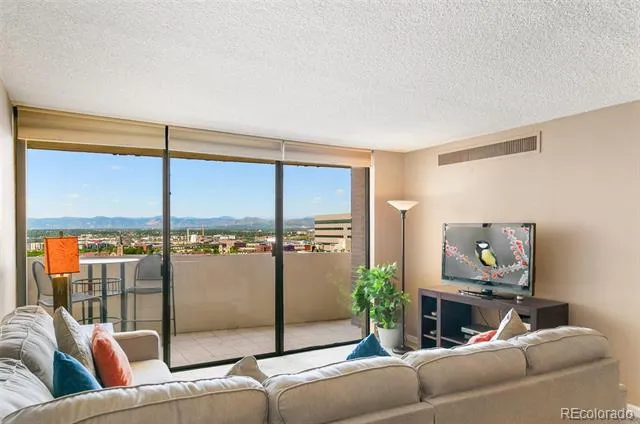 1020 15th Street #16A Denver, CO 80202