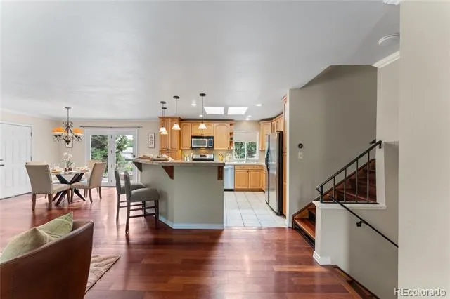 211 Westcott Avenue Colorado Springs, CO 80906