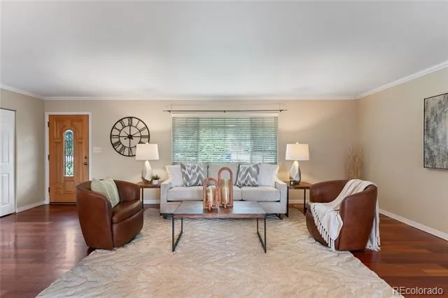 211 Westcott Avenue Colorado Springs, CO 80906