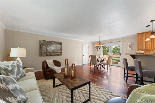 211 Westcott Avenue Colorado Springs, CO 80906
