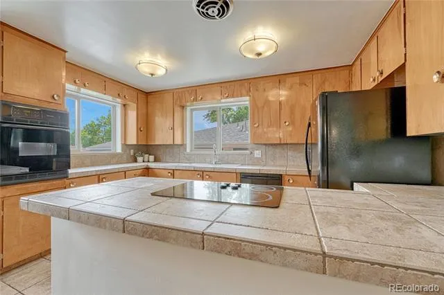 2280 Newland Street Edgewater, CO 80214