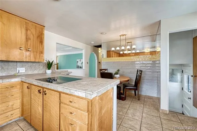 2280 Newland Street Edgewater, CO 80214