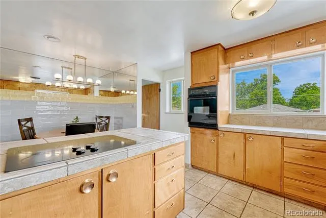 2280 Newland Street Edgewater, CO 80214