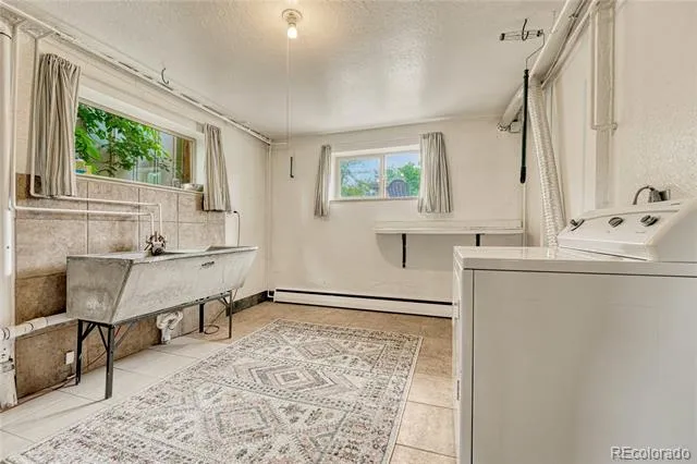 2280 Newland Street Edgewater, CO 80214