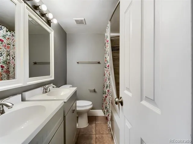1705 Heatheridge Road #102 Fort Collins, CO 80526