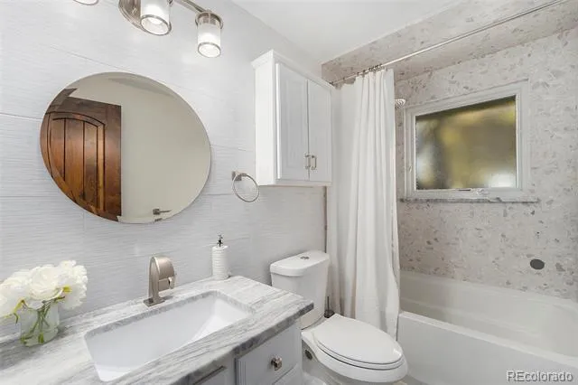 11921 W 70th Place Arvada, CO 80004