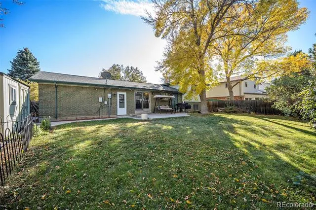 11921 W 70th Place Arvada, CO 80004