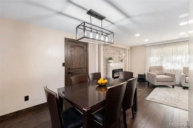 11921 W 70th Place Arvada, CO 80004