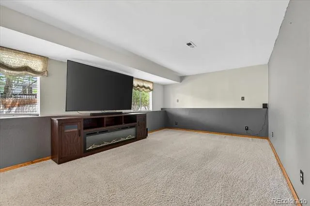 19721 E Stanford Drive Centennial, CO 80015