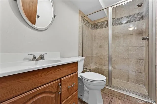 19721 E Stanford Drive Centennial, CO 80015