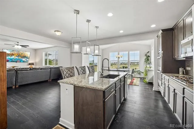 21447 E Union Place Aurora, CO 80015