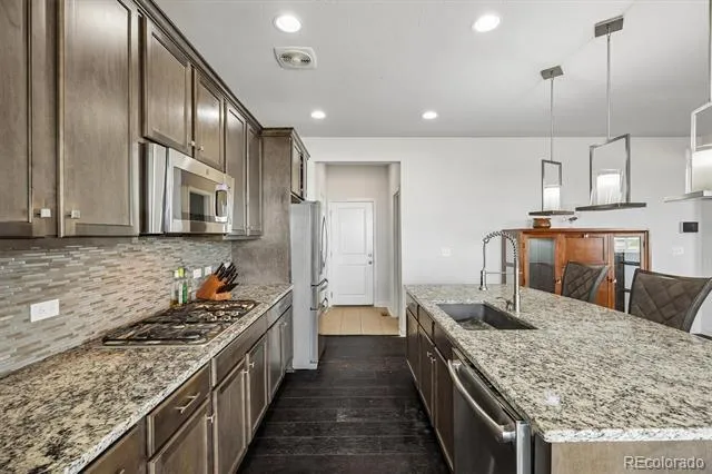 21447 E Union Place Aurora, CO 80015