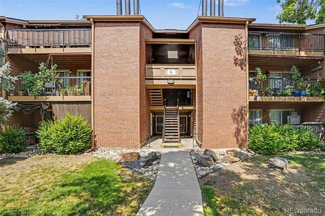 4899 S Dudley Street #4K Littleton, CO 80123