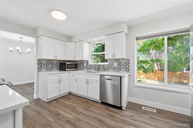 3368 S Elkhart Street Aurora, CO 80014