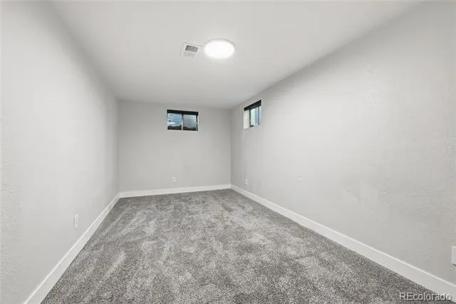 3368 S Elkhart Street Aurora, CO 80014