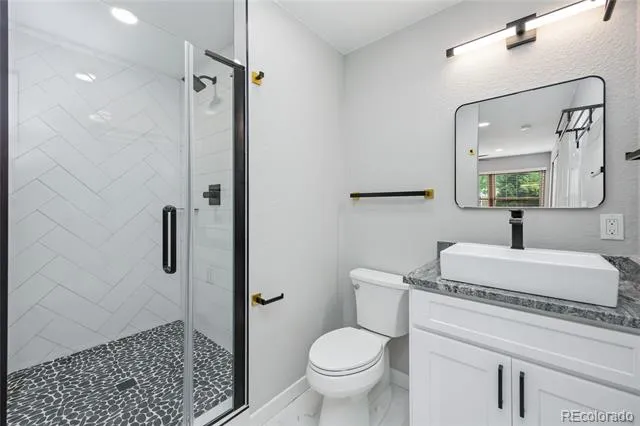 3226 S Oneida Way Denver, CO 80224