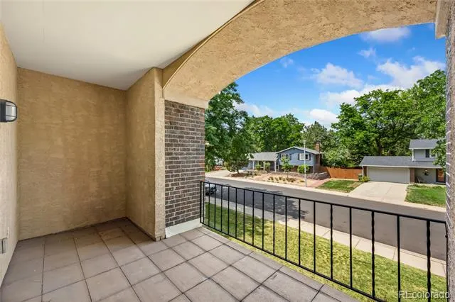 3226 S Oneida Way Denver, CO 80224