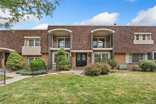 3226 S Oneida Way Denver, CO 80224
