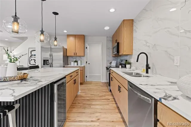 21960 E Crestline Lane Aurora, CO 80015